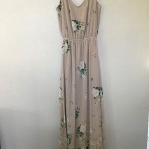 KENDALL MAXI DRESS ~ BOUQUET TOSS